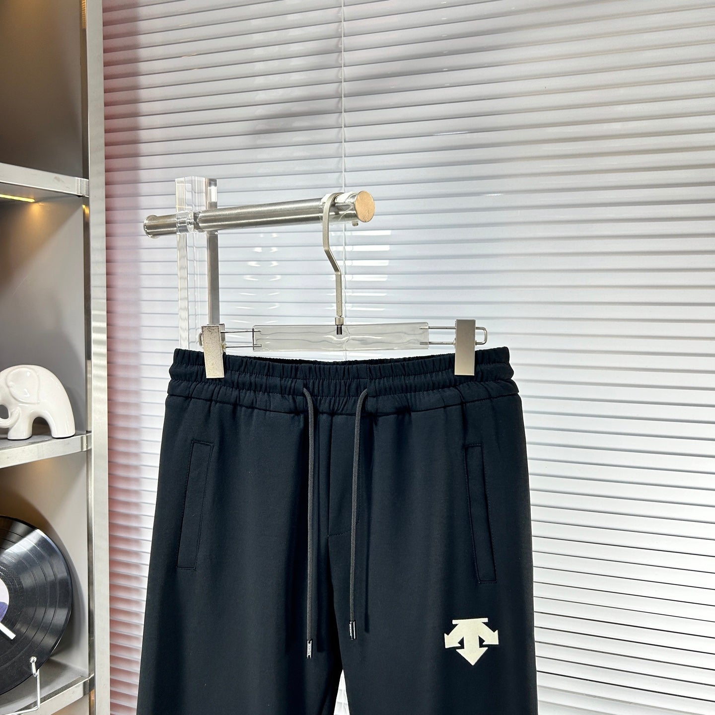 Descen! Sweatpants