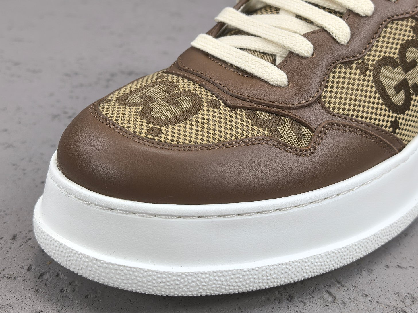 Gucc! GG Chunky B casual Sneakers