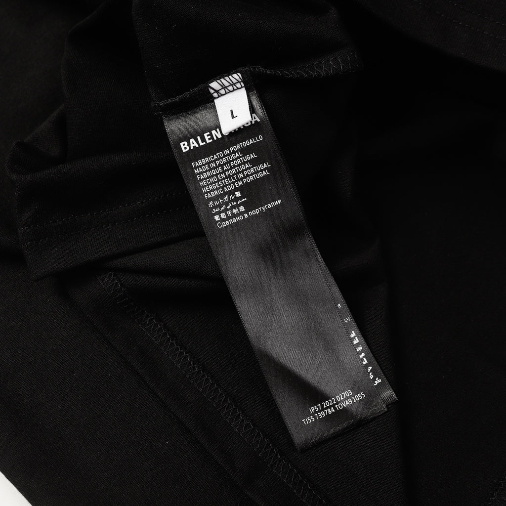 تيشيرت قصير الأكمام بشعار Balenciag!