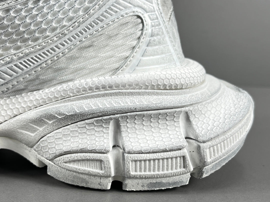 Balenciag! 3xl Mesh Lace-Up Distressed Sneaker in White