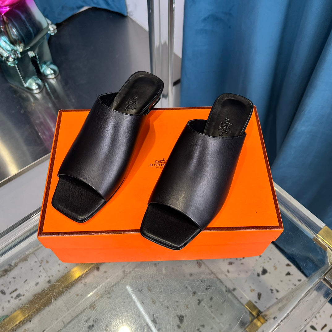Hermès Lconique Sandal Heel