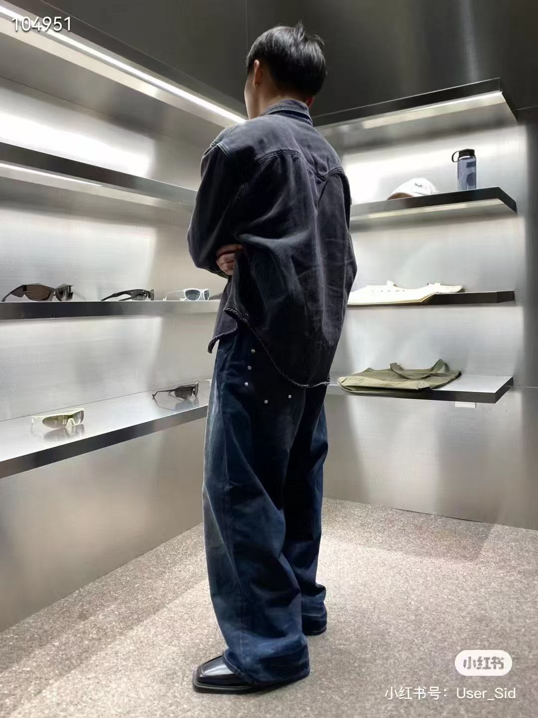 Acne Studi! Loose fit jeans 2023F