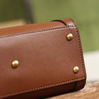 Gucc! Diana Small Tote Bag in Beige brown Leather