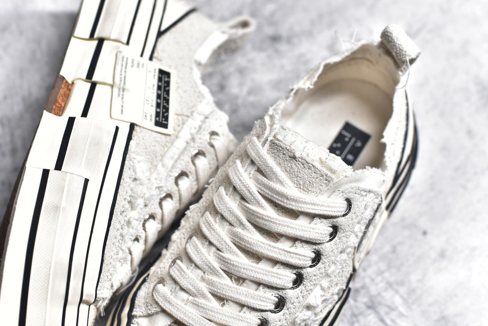 Xvesse! Tiramisu Low Sneakers