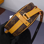 حقيبة LV Boite Chapeau Souple 