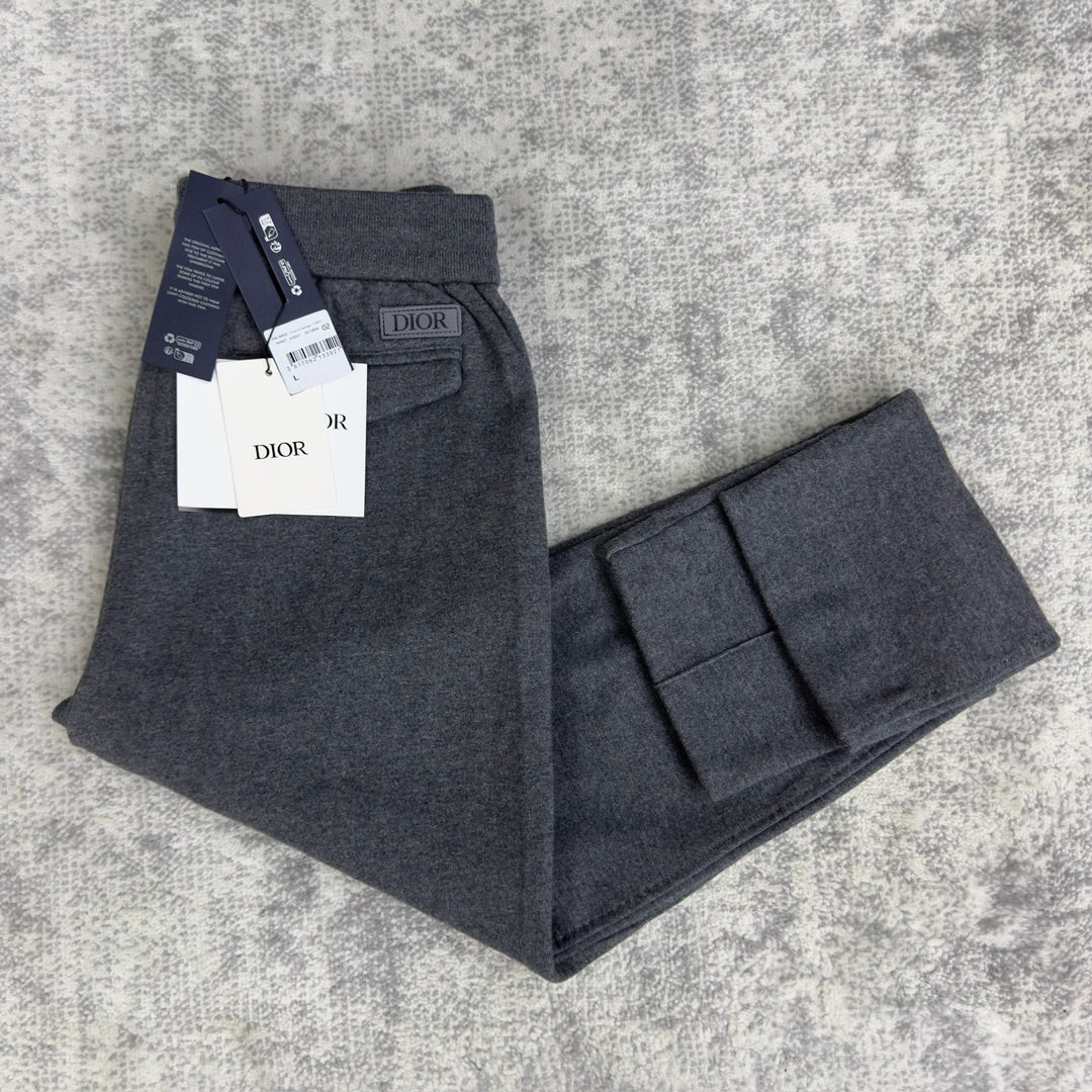 Dio! Cashmere Casual Sweatpants