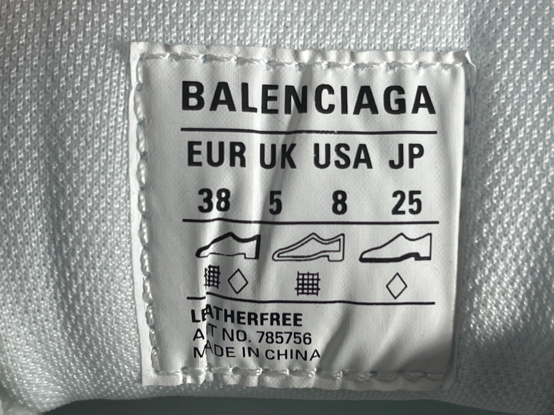 Balenciag! Cargo Round Toe Lace-Up Sneakers in White & gray