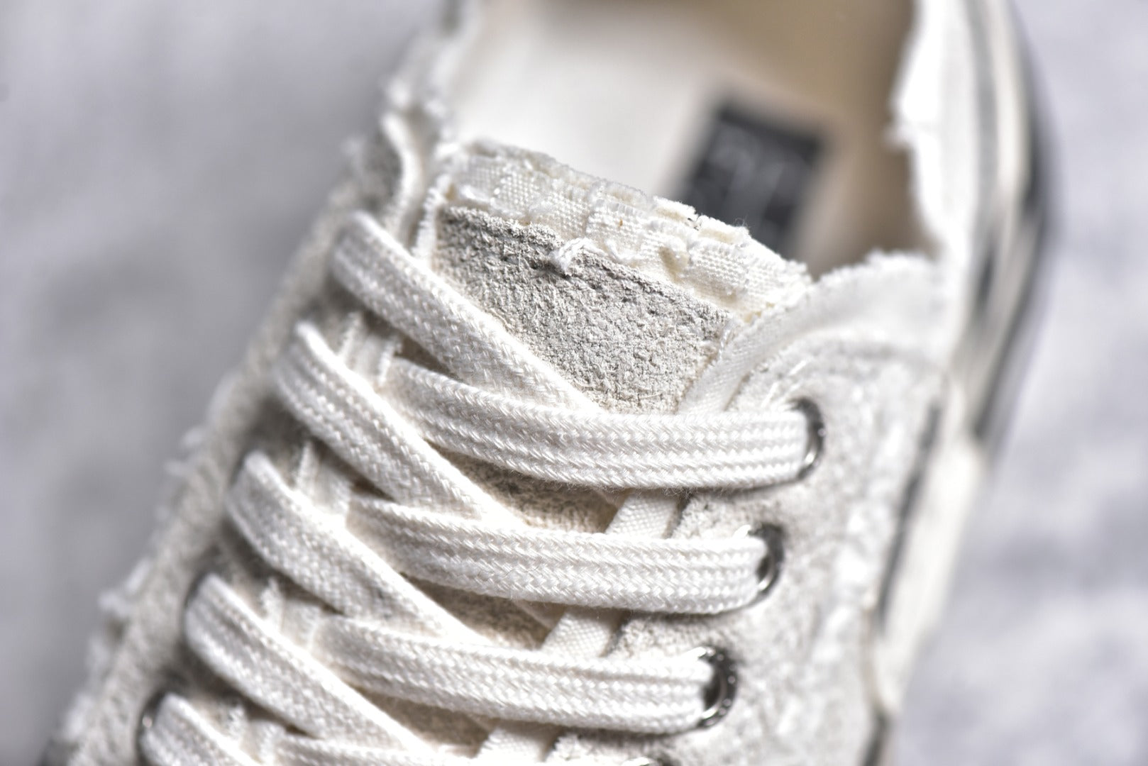 Xvesse! Tiramisu Low Sneakers