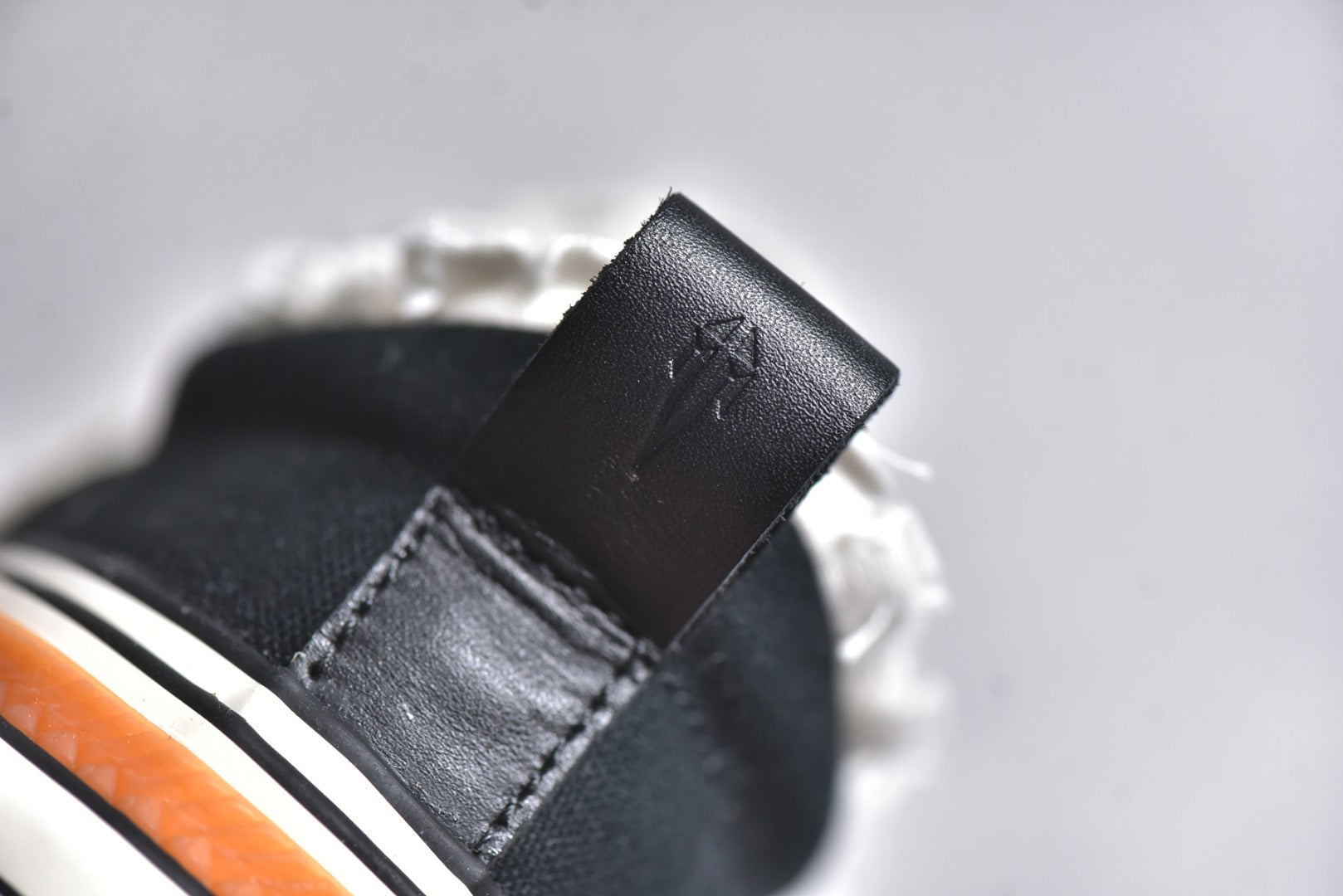 Xvesse! Tiramisu Lows Black Sneakers