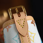 حقيبة يد مونوغرام من LV x TM CarryAll PM