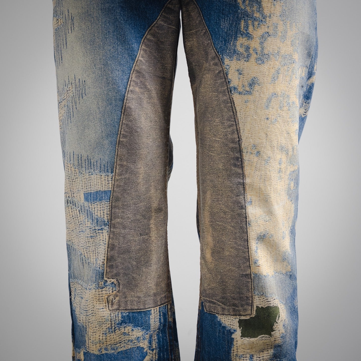 GIVENCH! Blue Distressed Straight-Leg Jeans