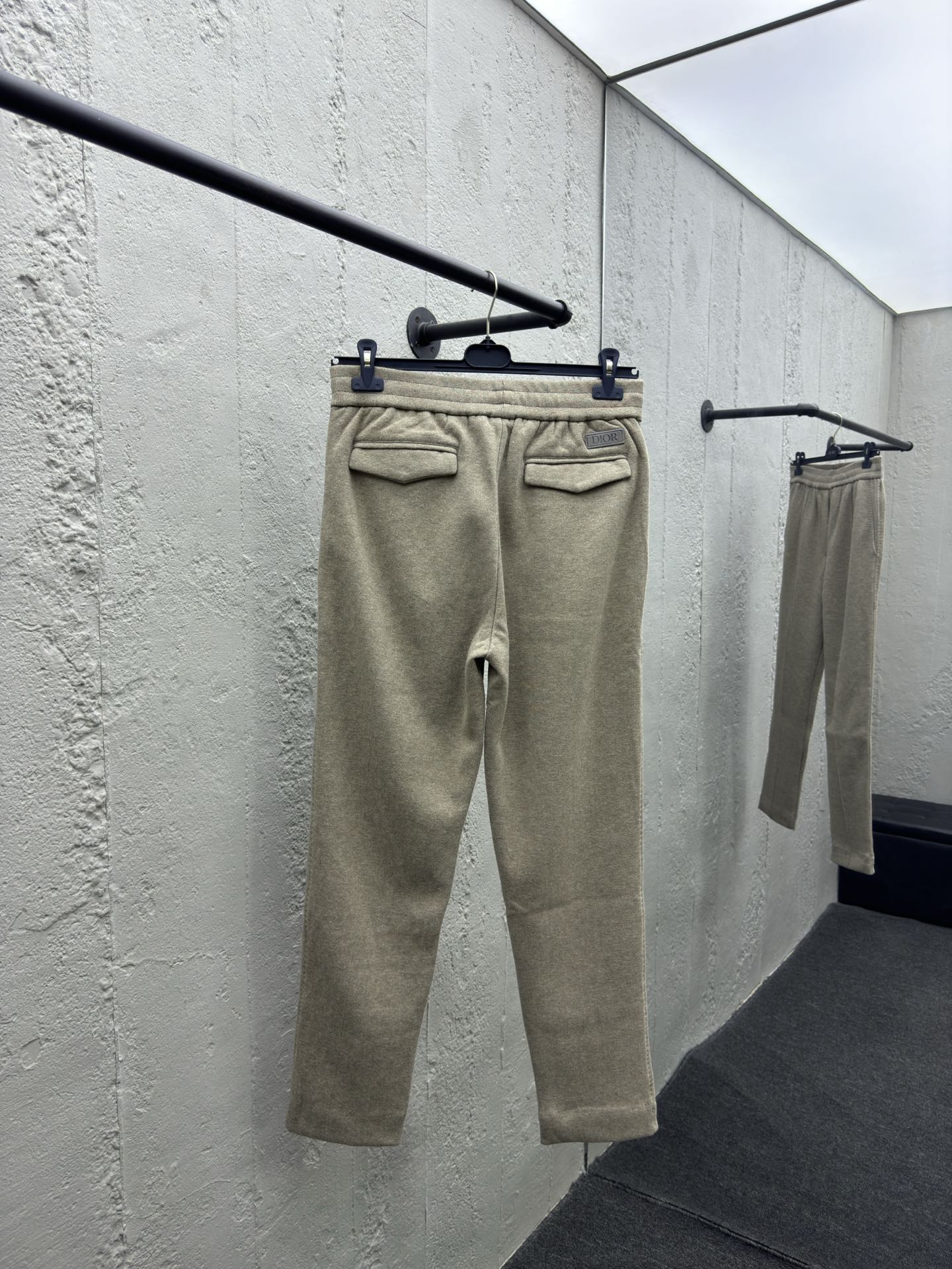 Dio! Cashmere Casual Sweatpants