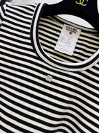 CHNE! Vintage Series U-neck Striped T-shirt