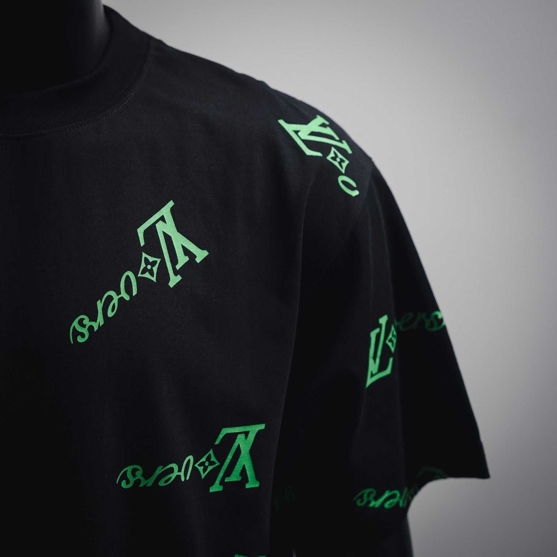 LV T-shirt