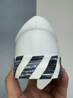 Off-Whit! c/o Virgil Abloh "White Black"