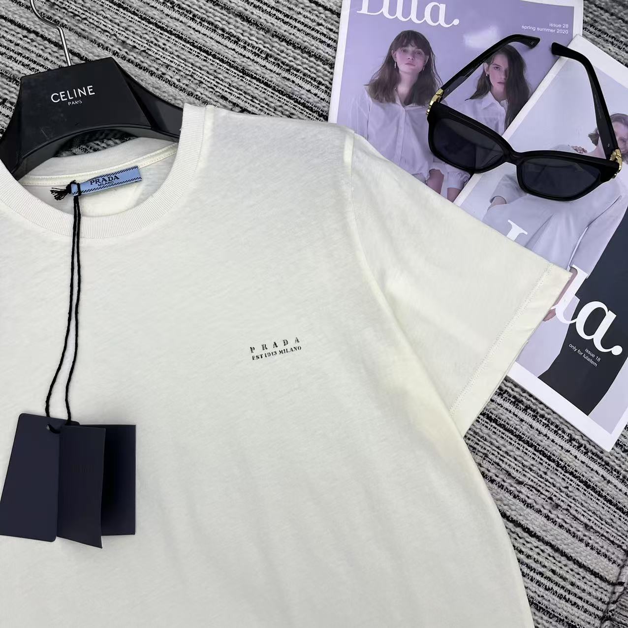 Prad! print short-sleeved round neck T-shirt
