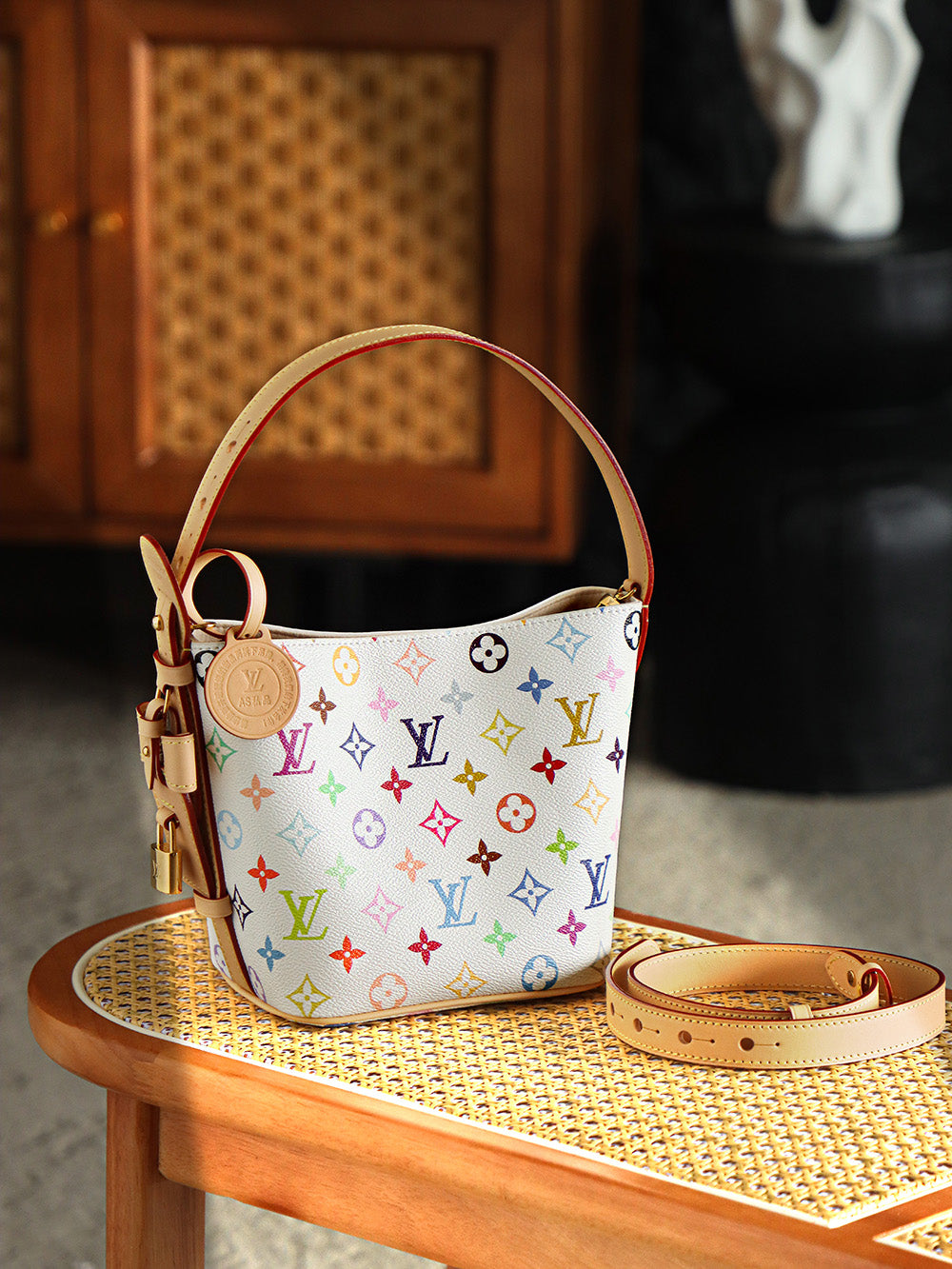 حقيبة يد من LV! x TM All In BB Other Monogram