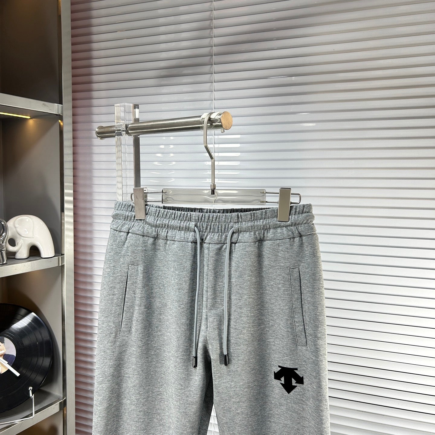 Descen! Sweatpants