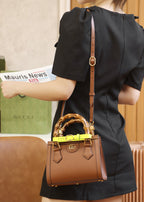 Gucc! Diana Small Tote Bag in Beige brown Leather