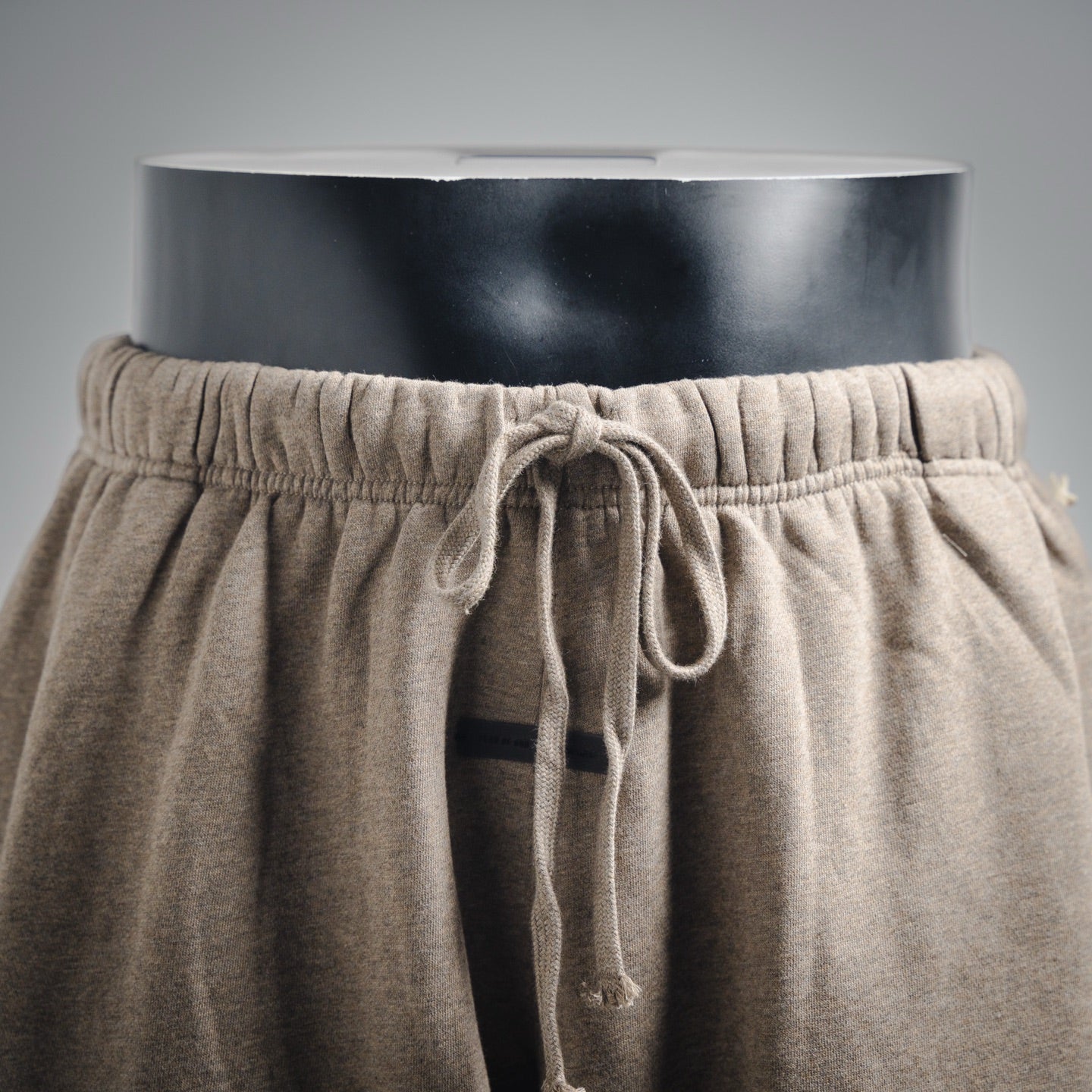 Essentials ALWAYS ON Classic Sweatshorts