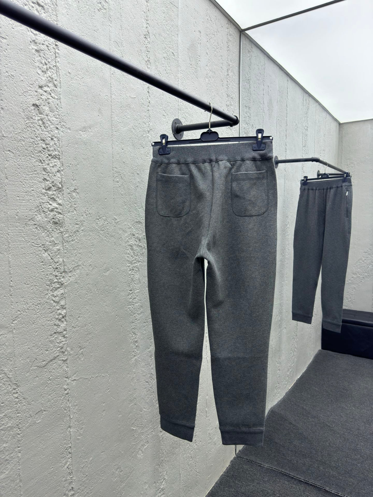 Dio! Cashmere Casual Sweatpants