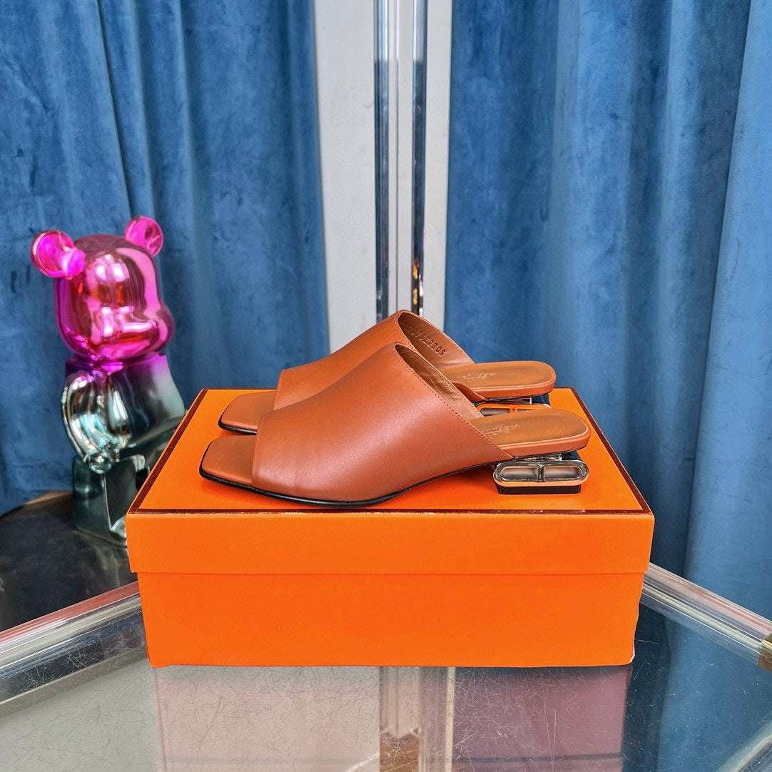 Hermès Lconique Sandal Heel