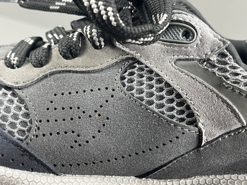 Balenciag! 10.5th generation 3XL Mesh Round Lace-Up Distressed Sole Low-Top Sneakers in Black & gray