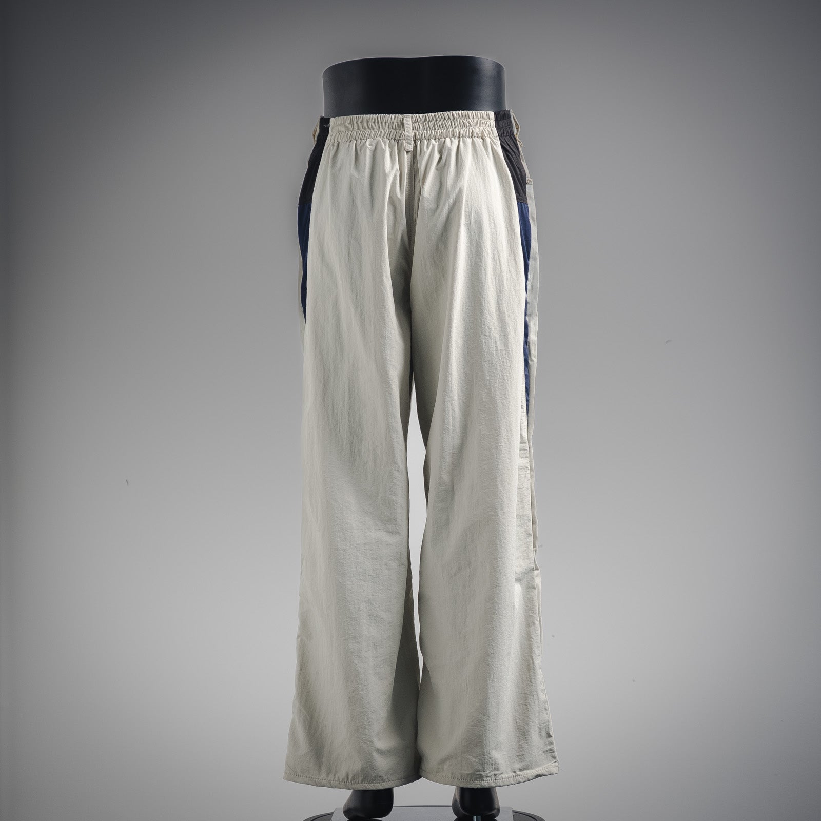 Balenciag! wide-leg jeans