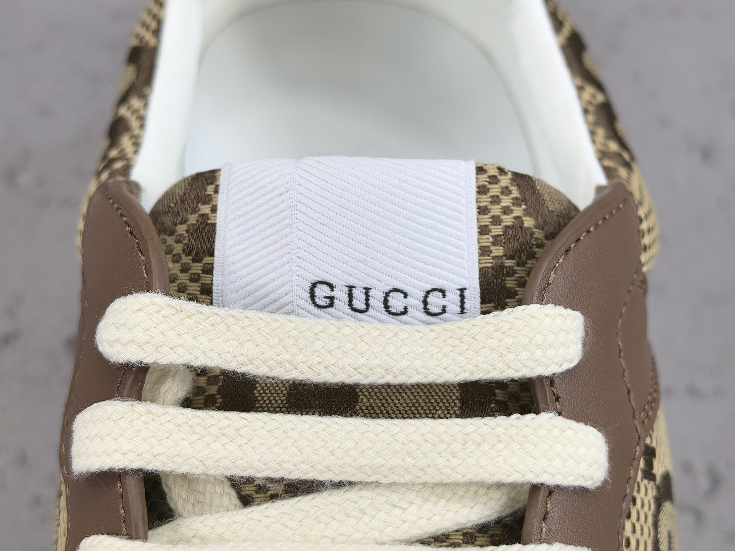 Gucc! GG Chunky B casual Sneakers