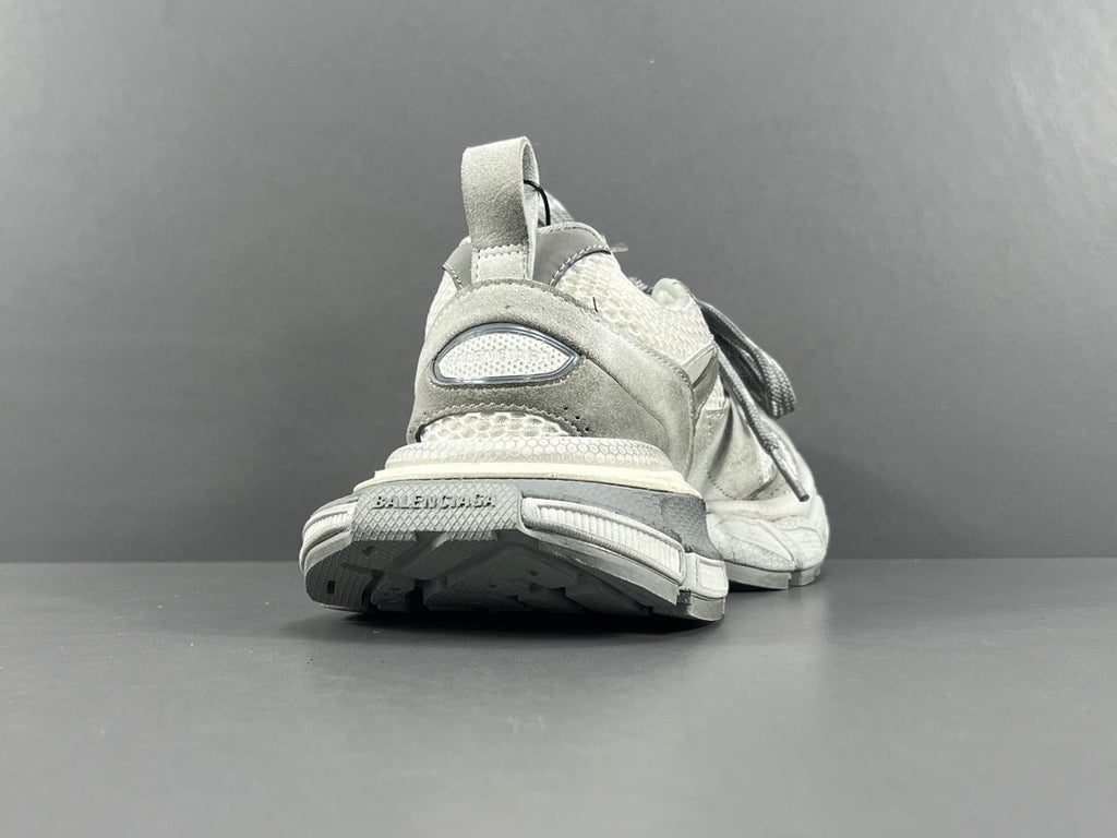 Balenciag! 10.5th generation 3XL Mesh Round Lace-Up Distressed Sole Low-Top Sneaker