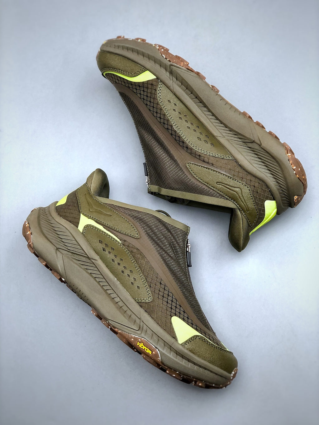 Hok! One One Project Transport in Pastel brown Sneaker