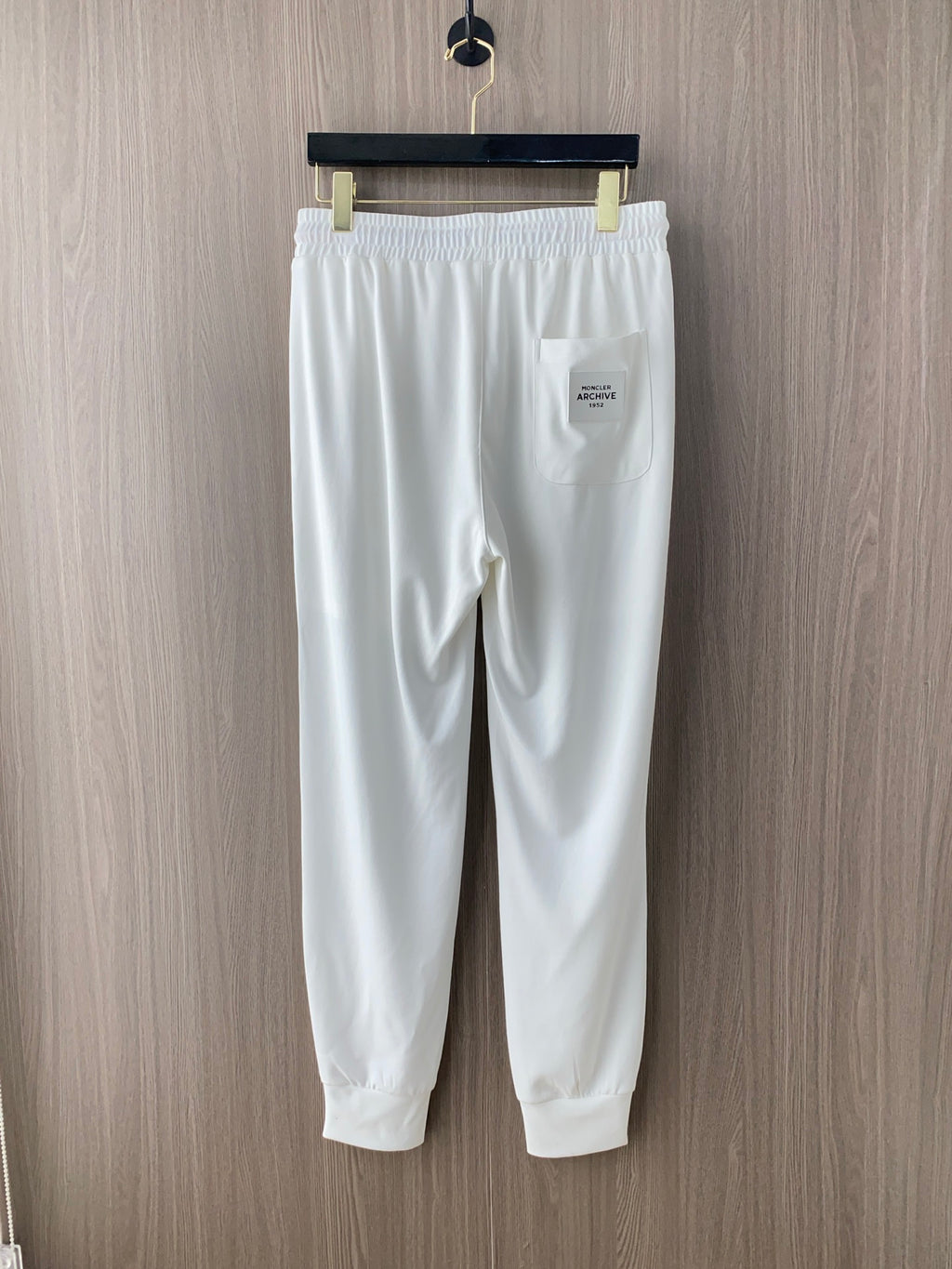 Moncle! Logo Sweatpants