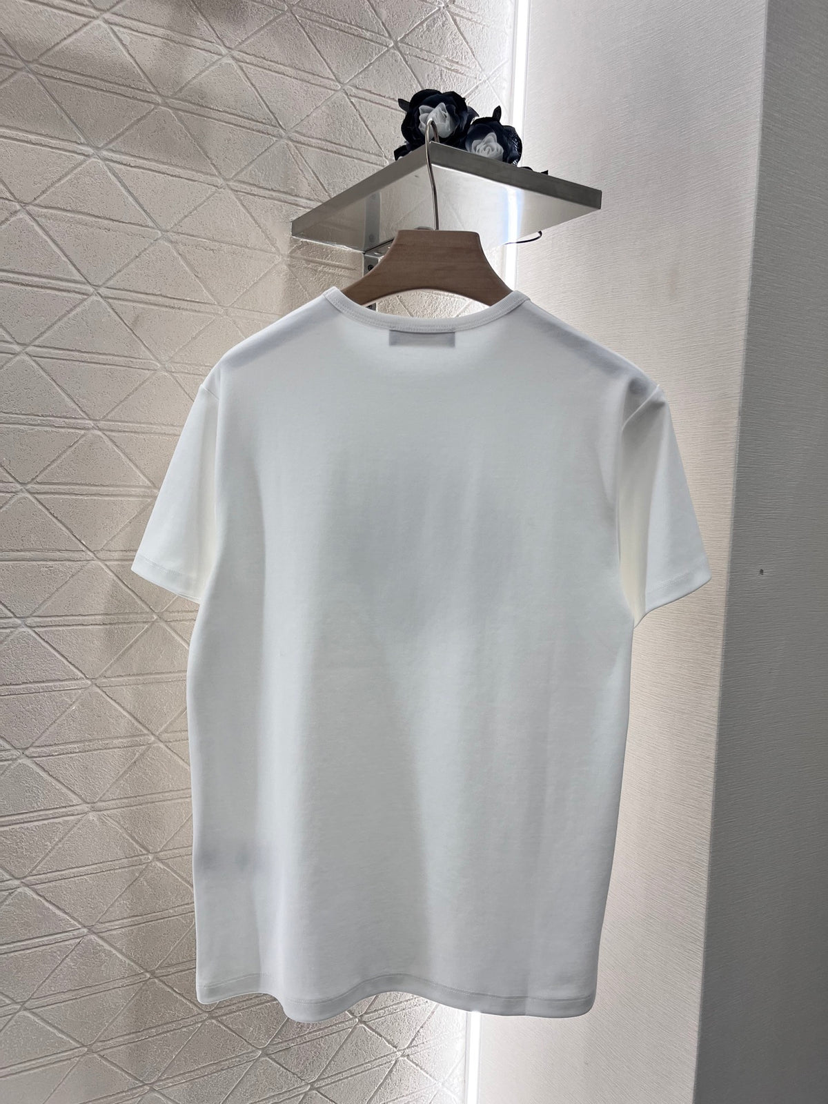LV Logo short-sleeved crew-neck T-shirt