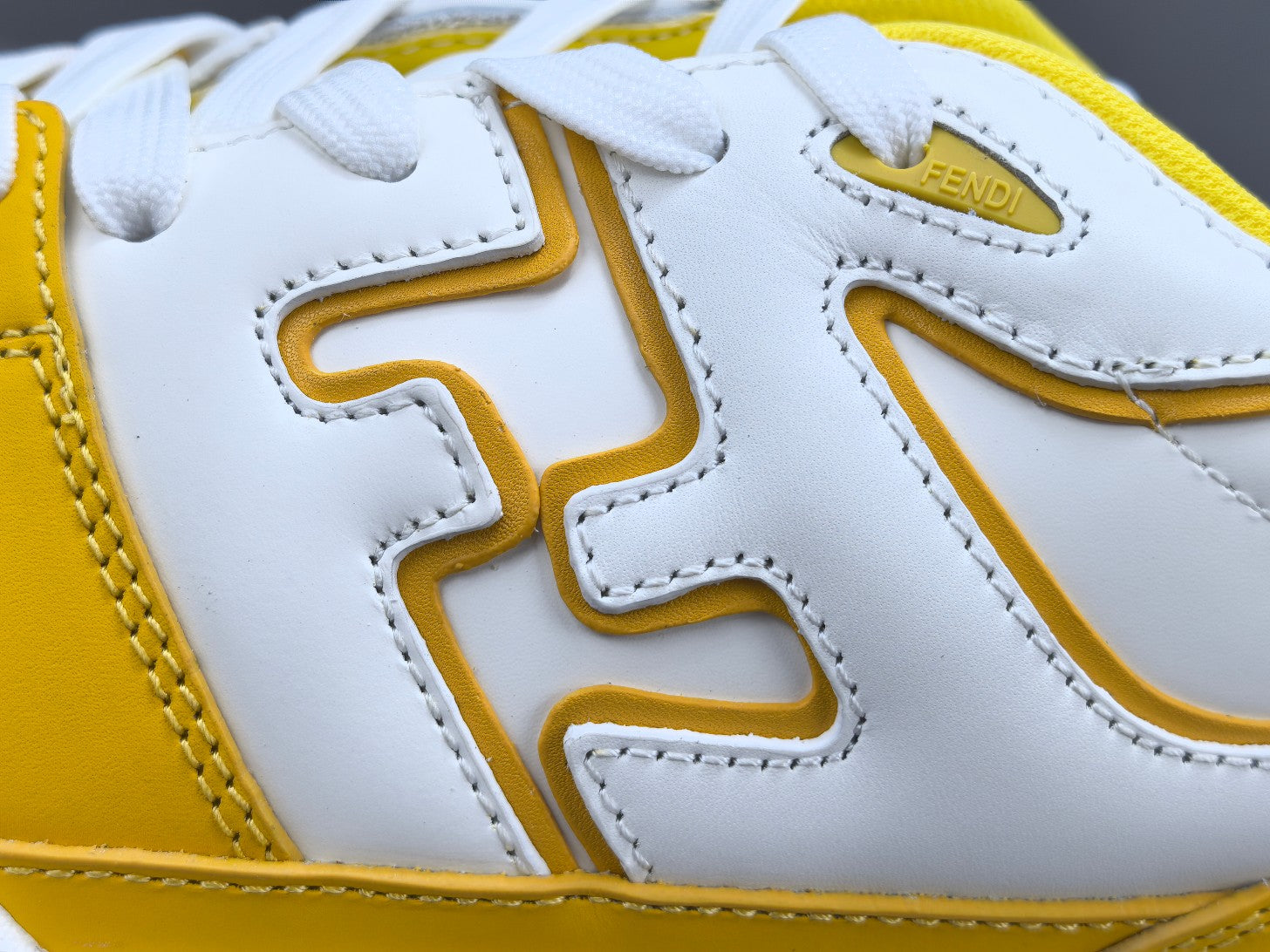 Fend! Match Colourblock Sneakers