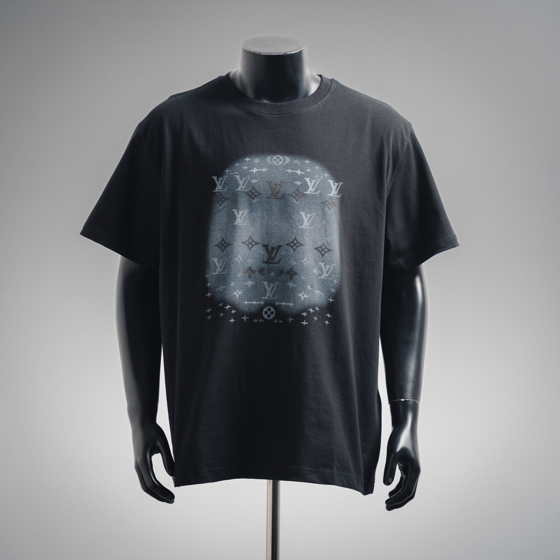 LV T-shirt