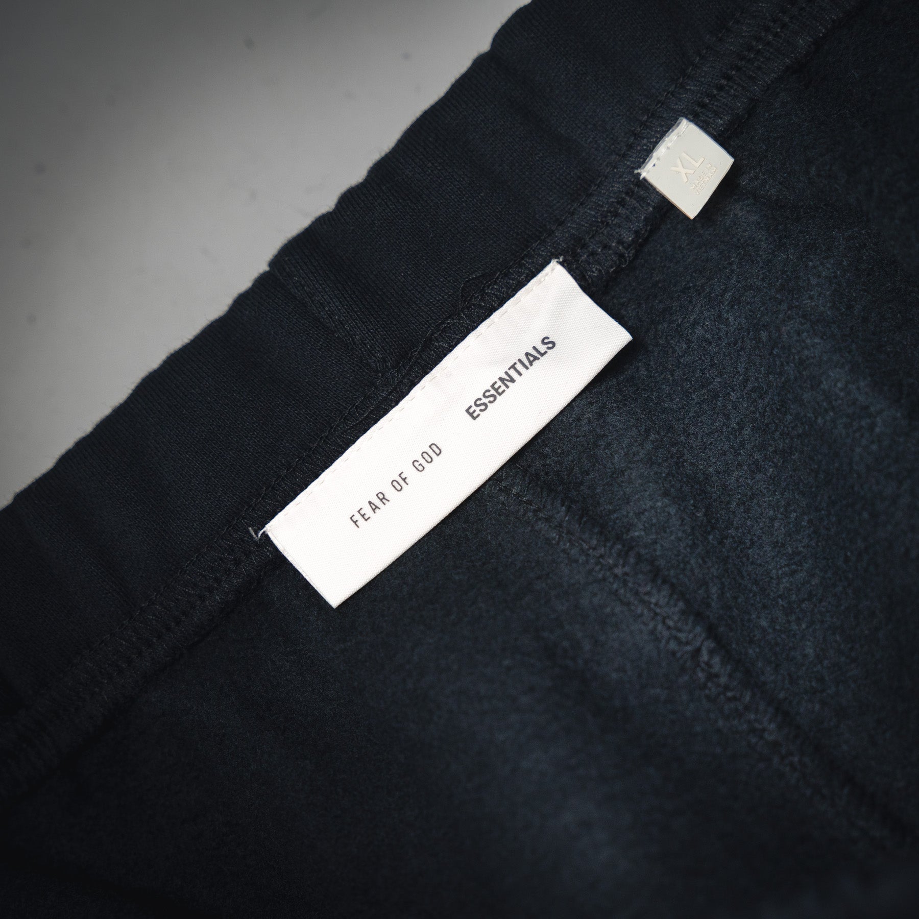 Essentials ALWAYS ON Classic Sweatshorts