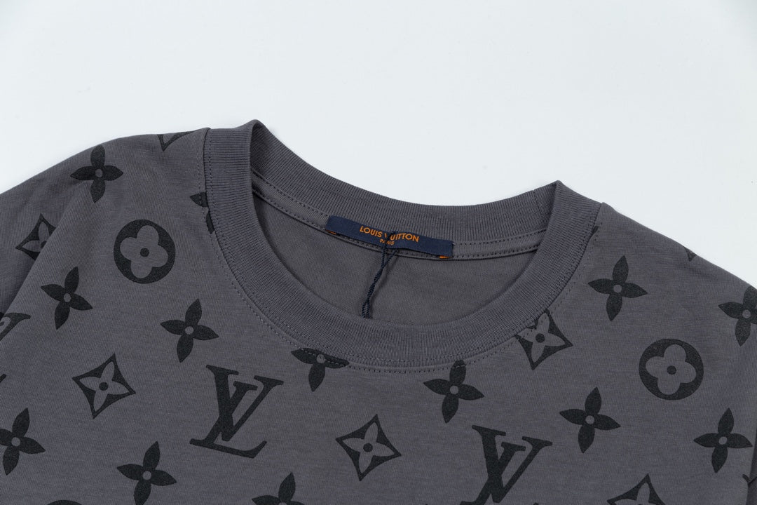 T-shirt à manches courtes avec logo LV