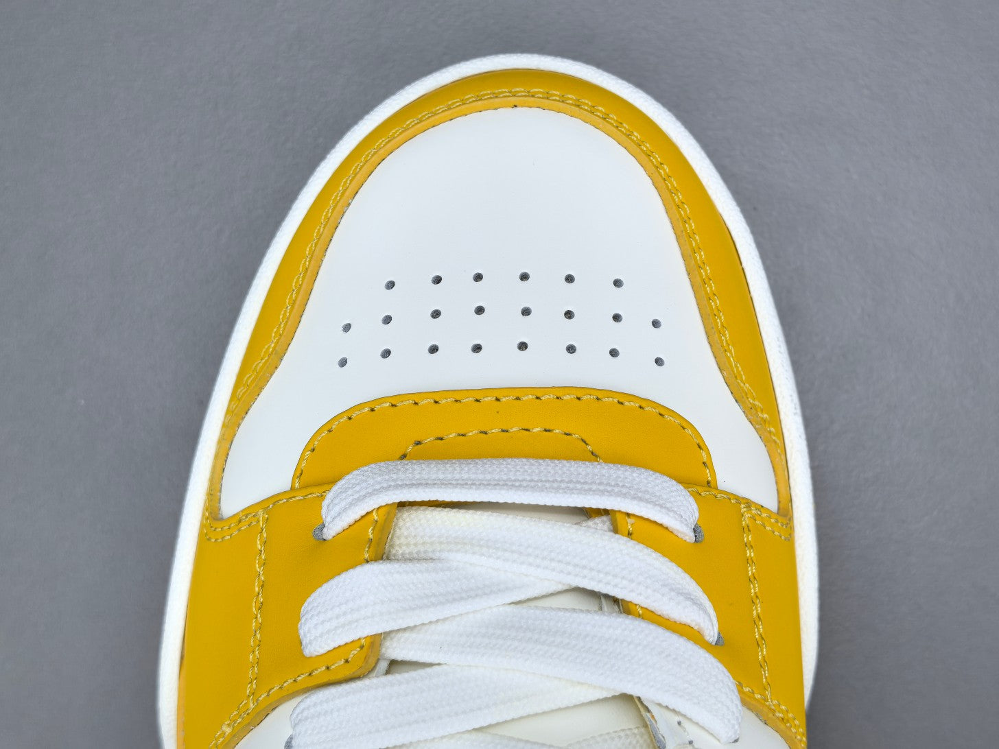 Fend! Match Colourblock Sneakers