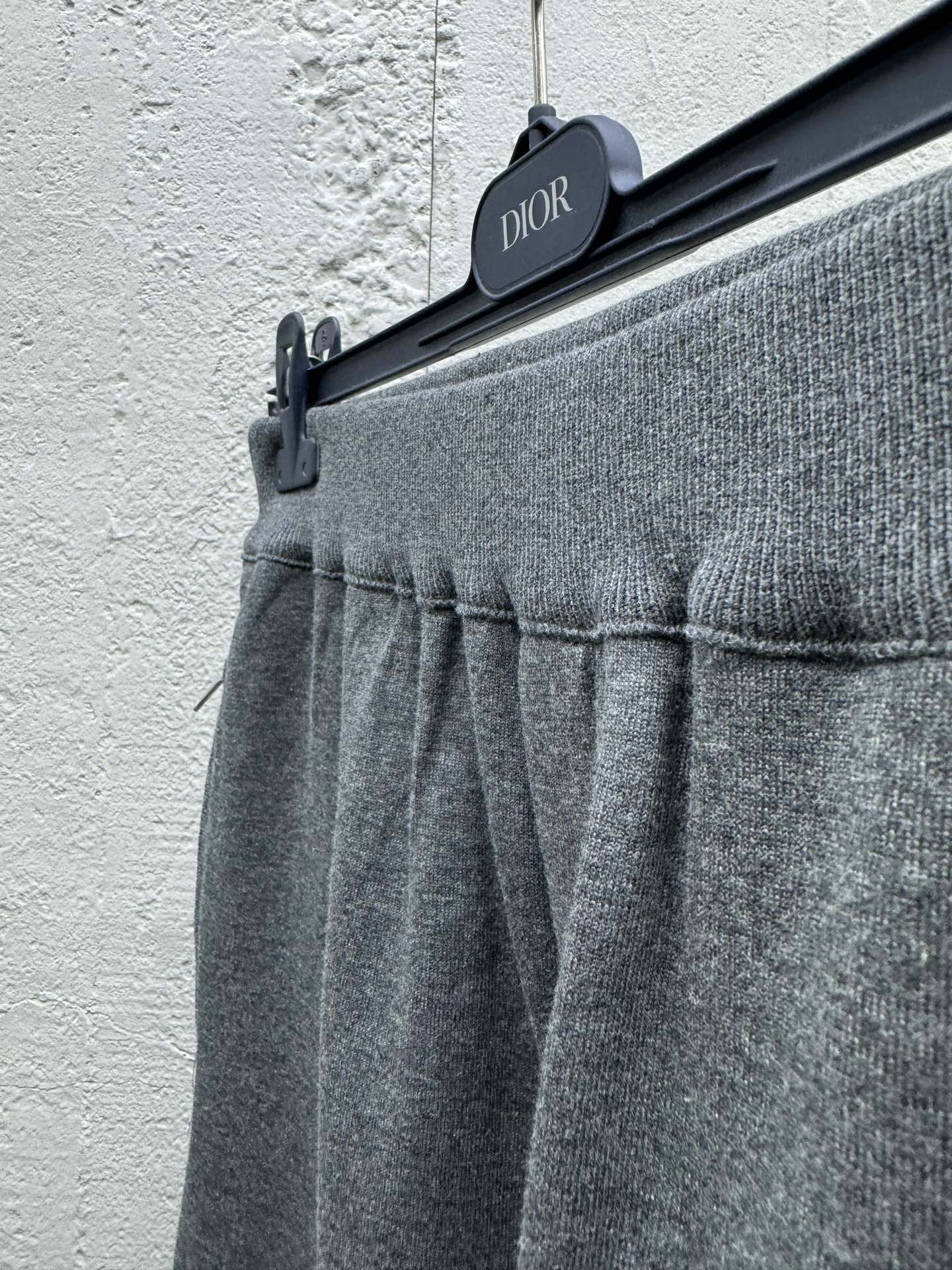 Dio! Cashmere Casual Sweatpants