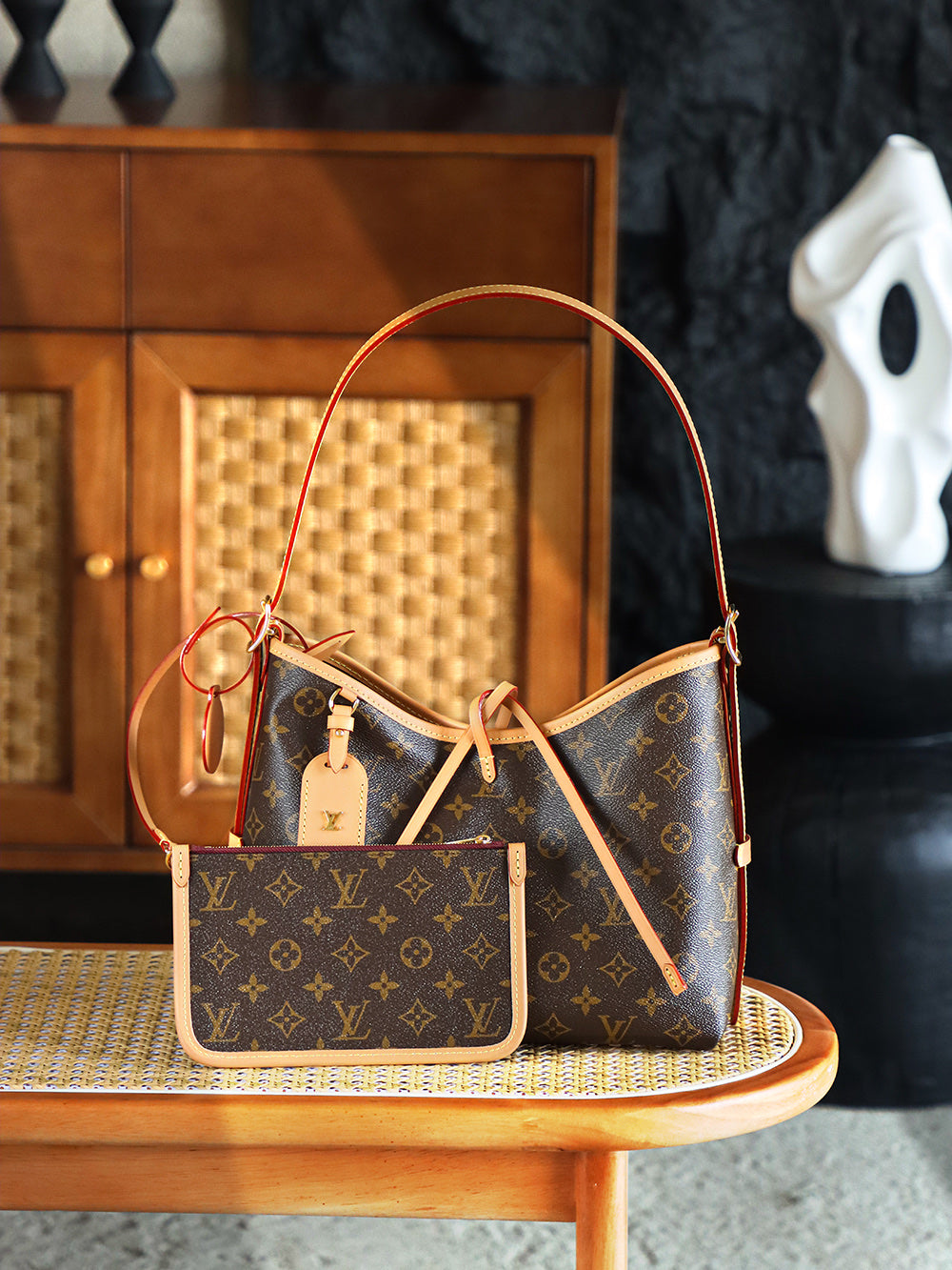 حقائب يد من  LV x TM CarryAll PM Other Monogram 