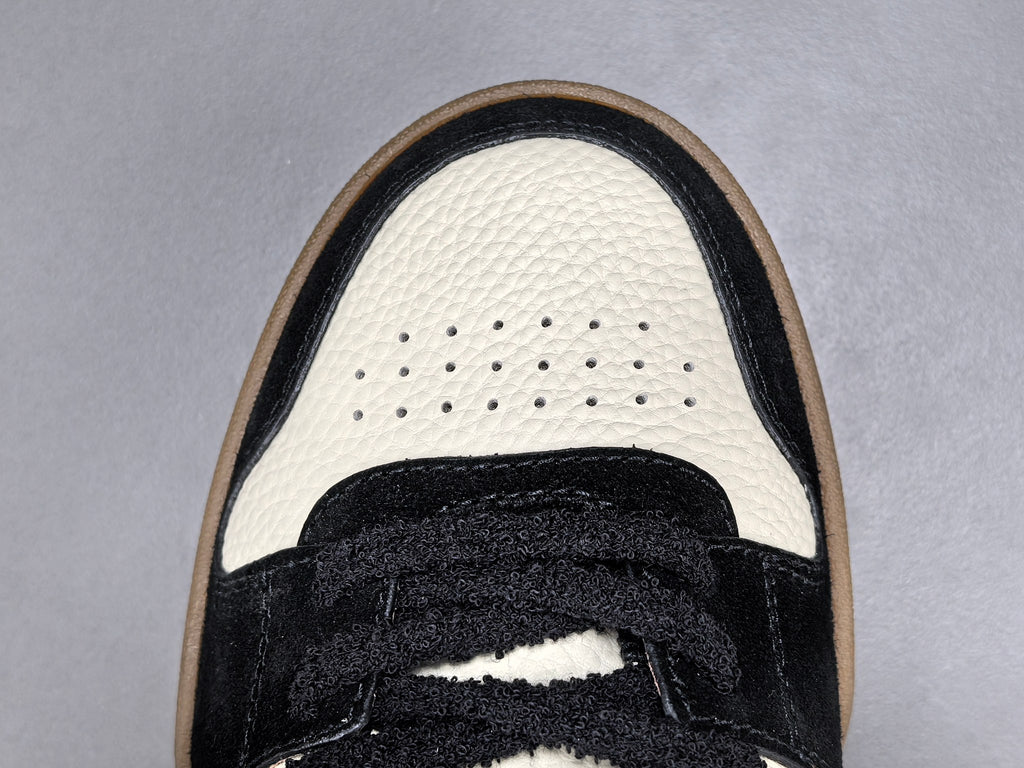 Fend! Match Low tops in black suede