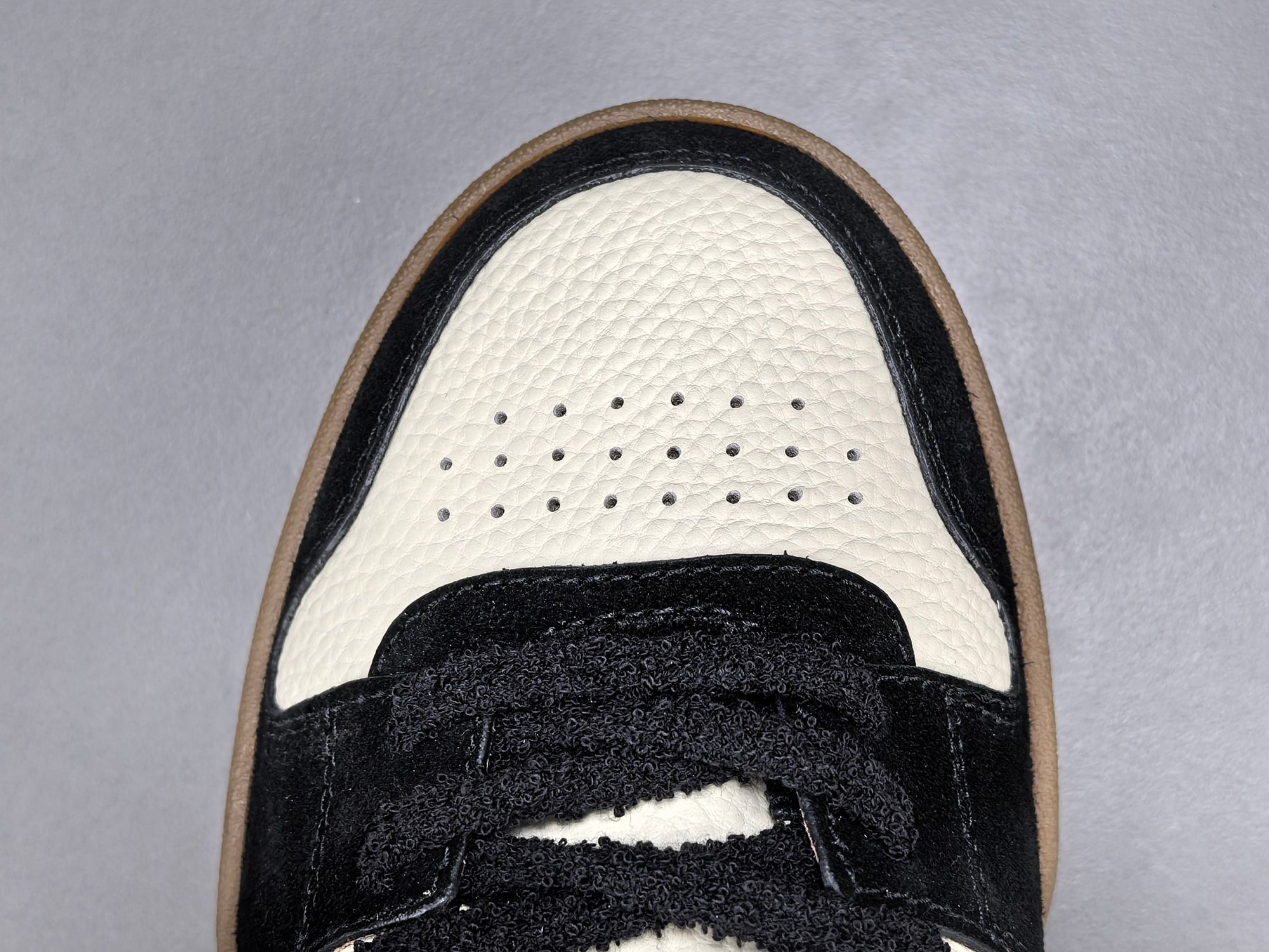 Fend! Match Low tops in black suede
