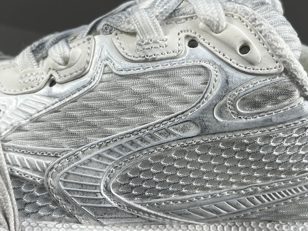 Balenciag! 3xl Mesh Lace-Up Distressed Sneaker in White