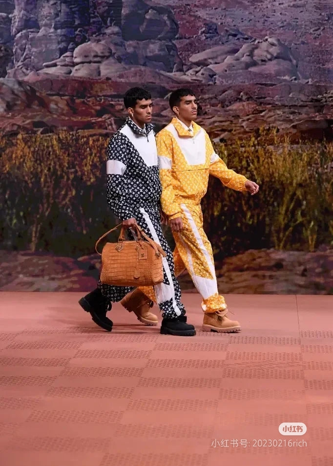 بنطال رياضي كاجوال من LV