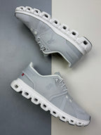 On Clou! 6 Push Sneaker