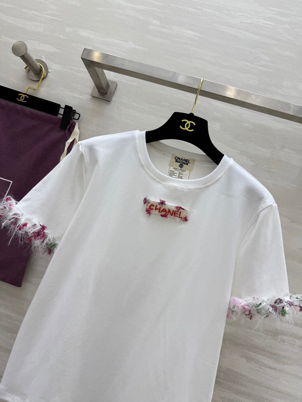 CHNE! vintage series hand-embroidered T-shirt