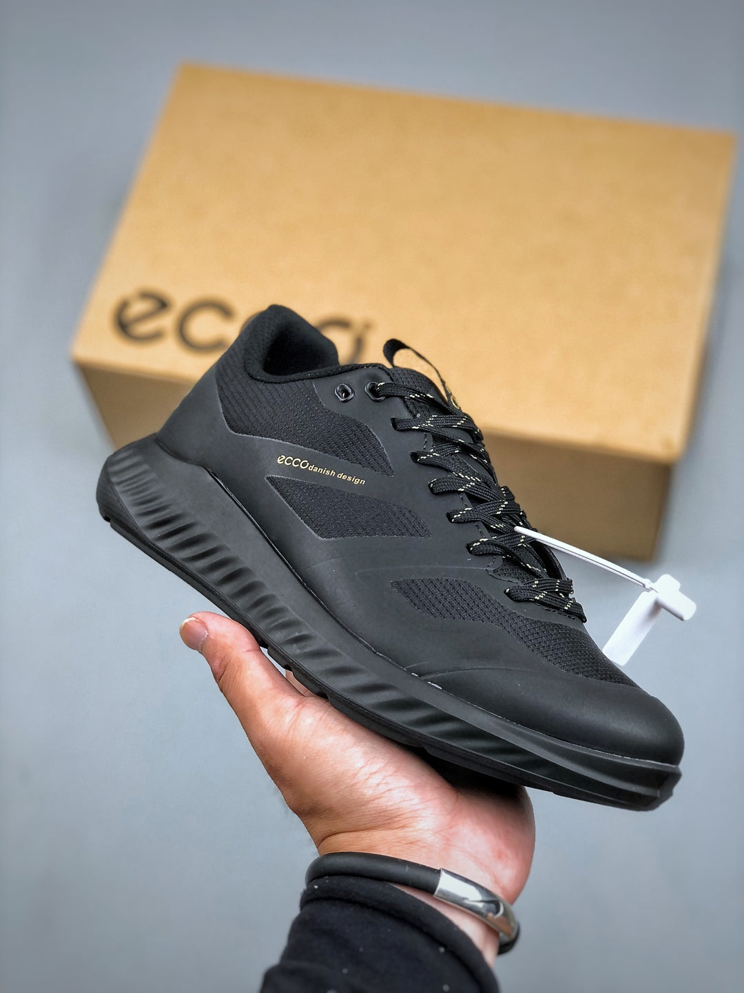 ECCO Black Casual Sneakers