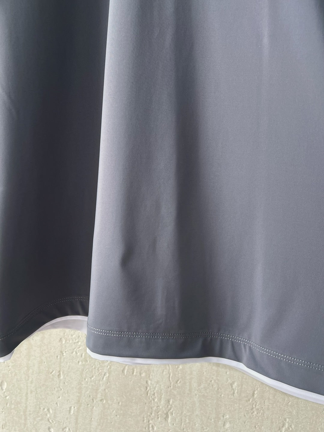 T-shirt ras du cou avec plaque logo Brunello Cucinell!