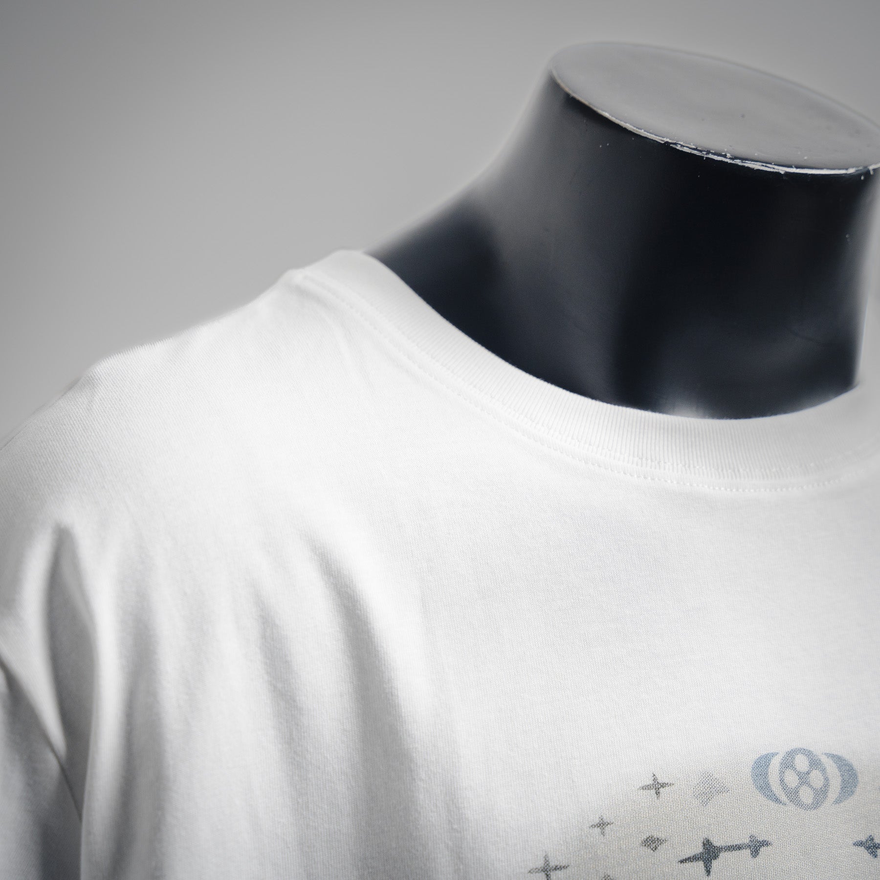 LV T-shirt