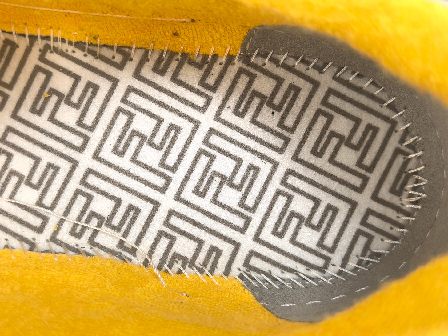 Fend! Match Low Top Suede 'Yellow Beige'